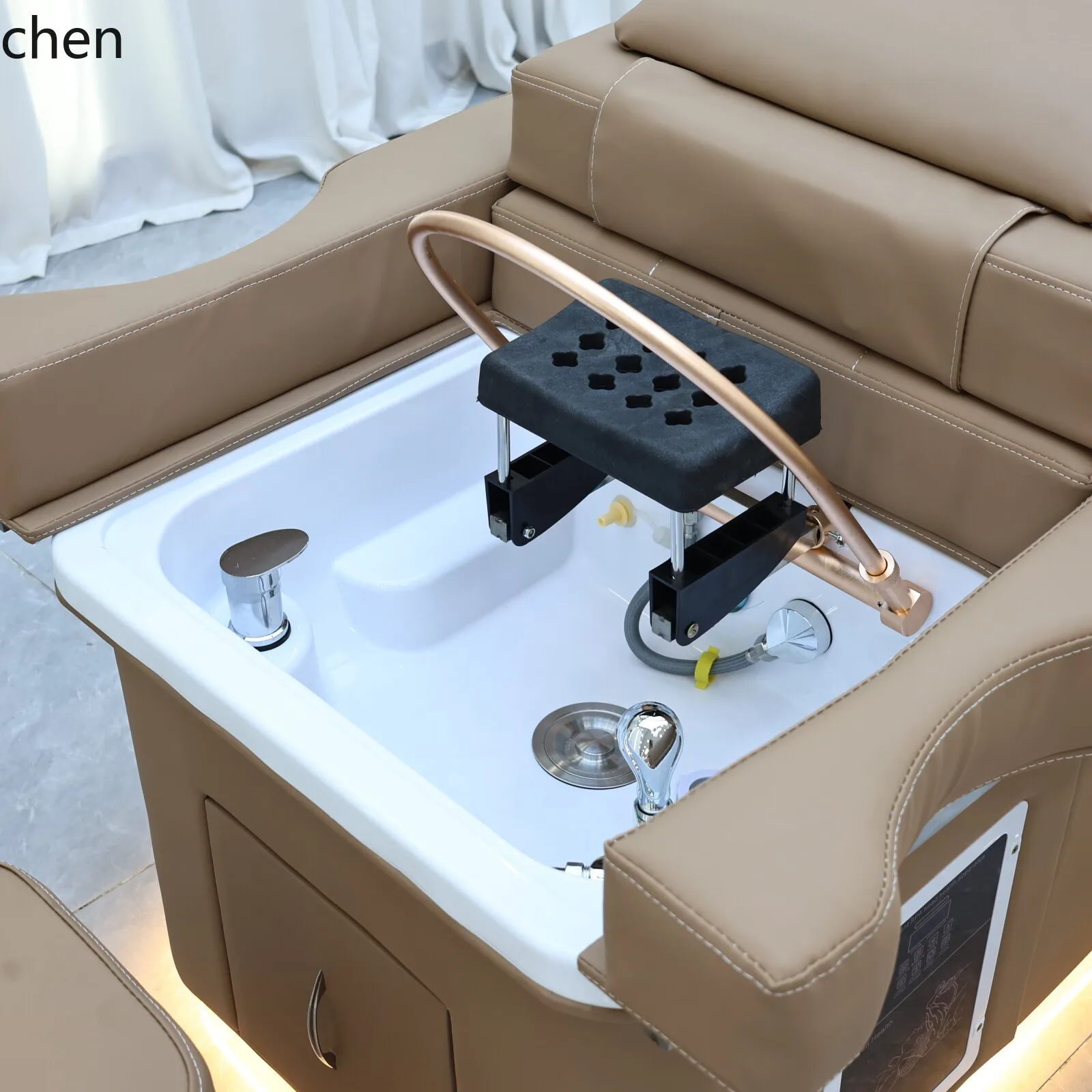 b7- Lit de massage pour salon  - Spa Wellness Beauty avis et prix