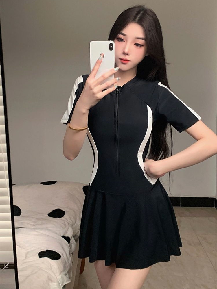 Nouveau Maillot de Bain Une Pi - Spa & Wellness Earth City Москва Шелепиха avis et prix